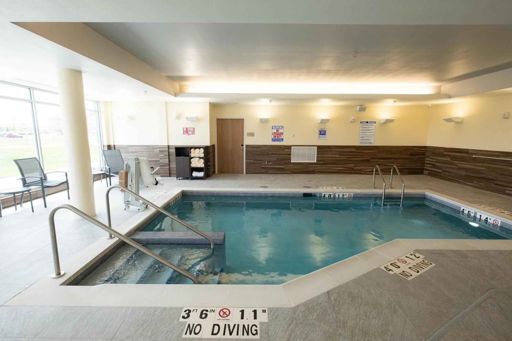 Fairfield by Marriott Inn&Suites Fond du Lac Extérieur photo